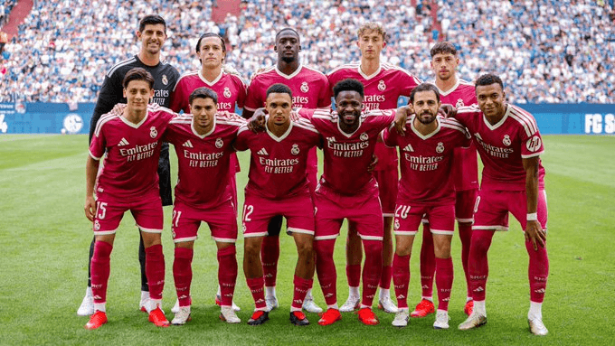 Two Real Madrid Players Jeered During Schalke 04 Friendly