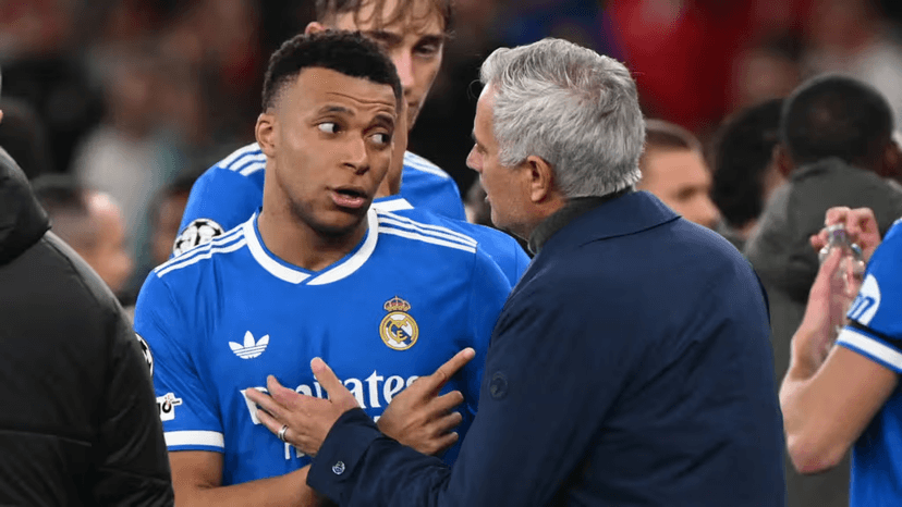 Mourinho fait l'éloge de Kylian Mbappé : « Parfois, il me fait rire »