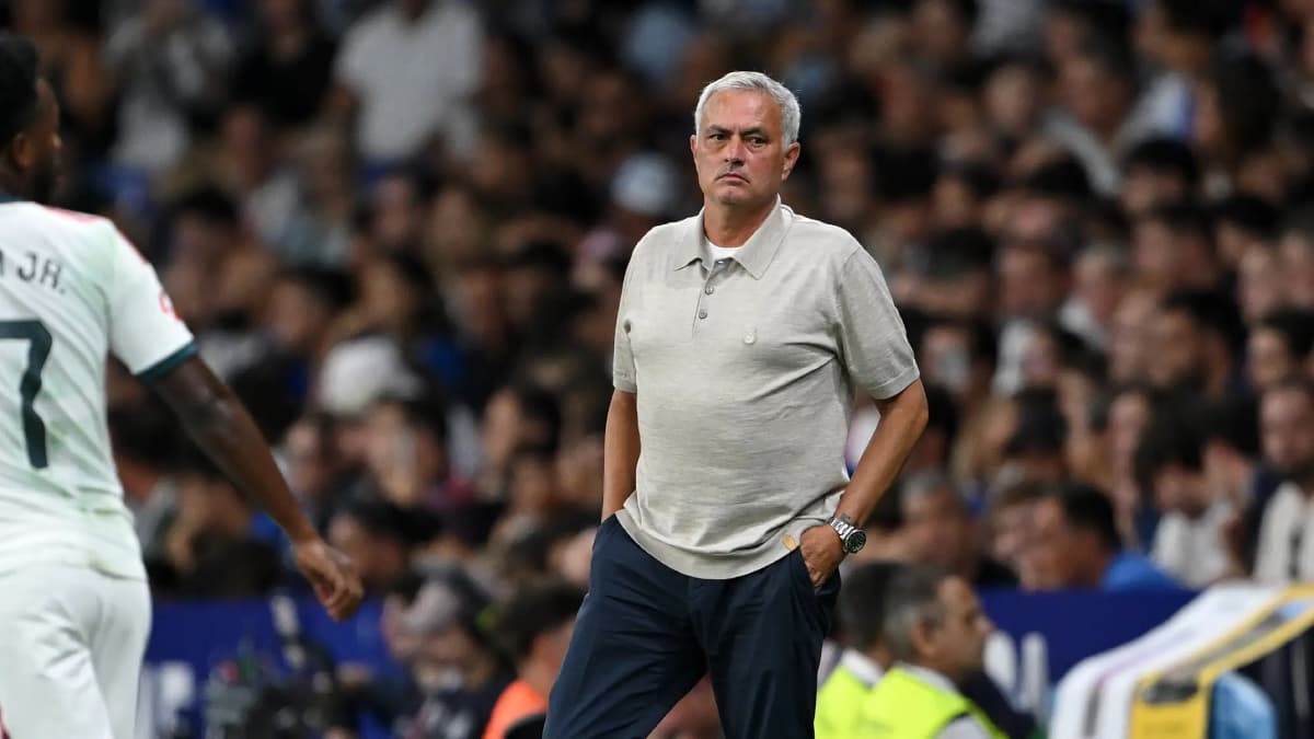 Mourinho Forced Into a Difficult Decision for His Big Return