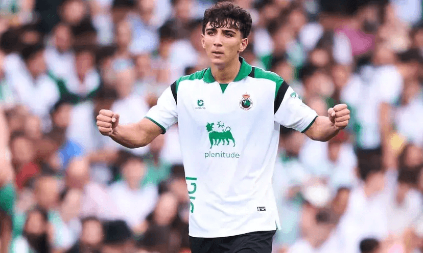 Who Is Martínez, the Young Talent on Real Madrid's Radar?