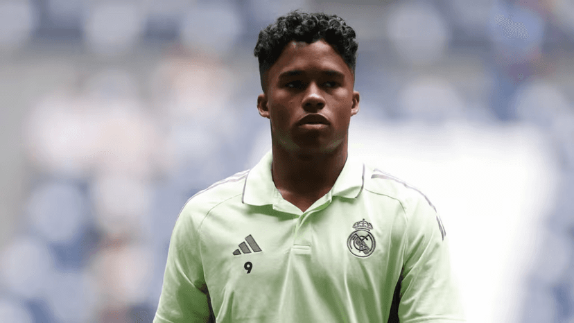 Plusieurs clubs italiens contactent le Real Madrid au sujet d'Endrick.