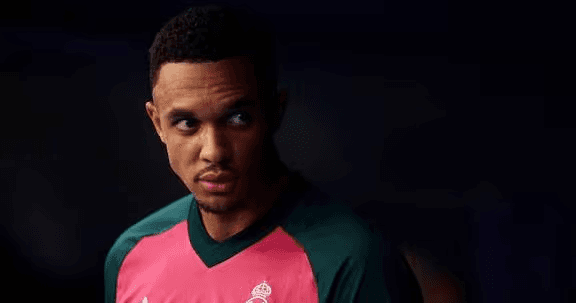 Mourinho prépare un nouveau poste pour Alexander-Arnold