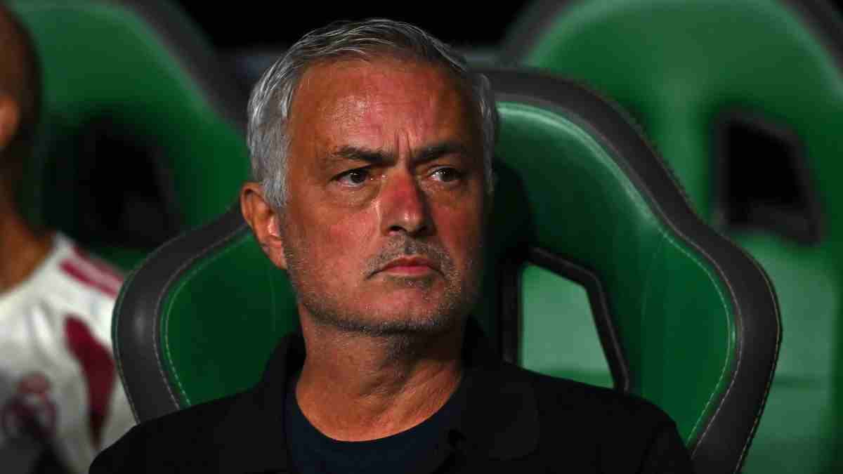José Mourinho sort les griffes pour défendre le Real Madrid