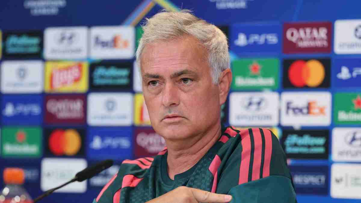 Mourinho a tranché : voici sa défense pour le derby