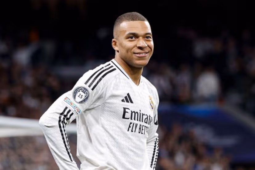 Arbitrage du derby : Mbappé préfère garder le silence
