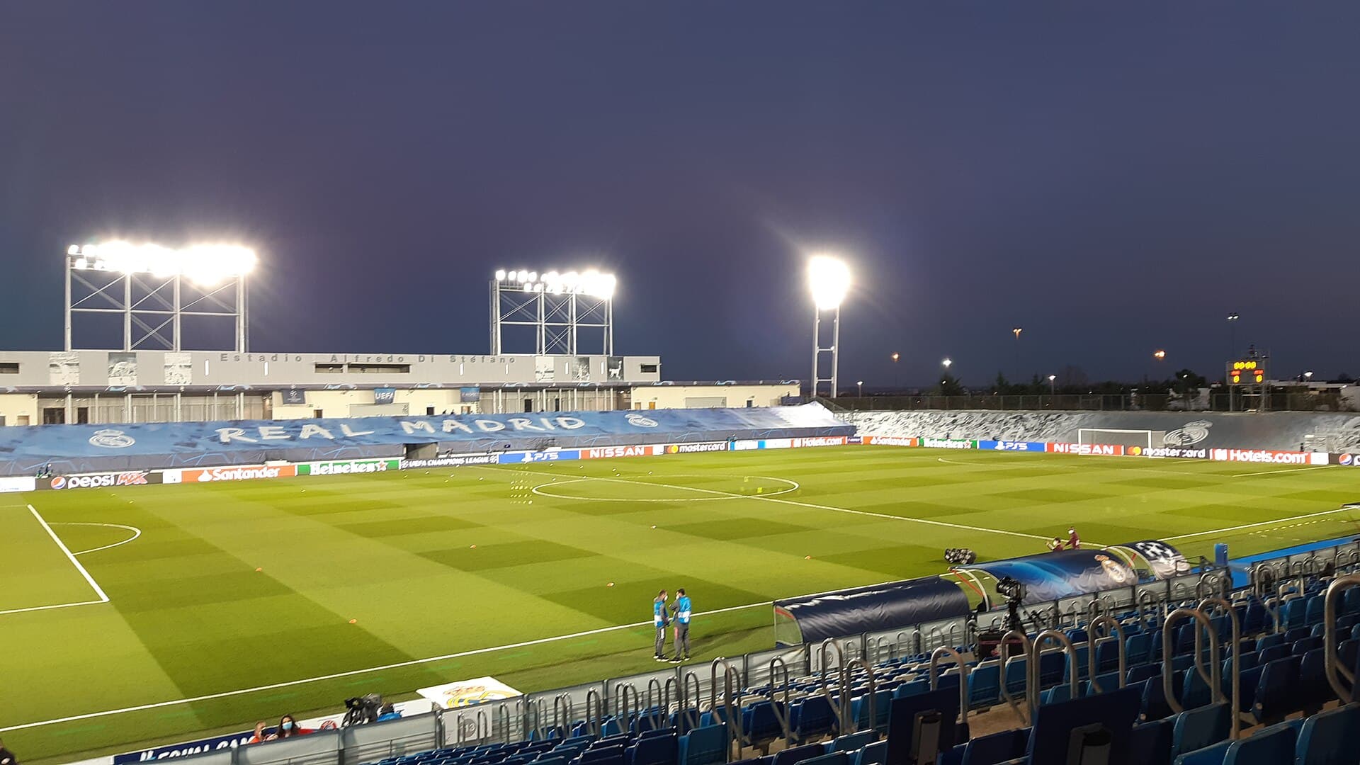 Estadio Alfredo Di Stéfano en la Ciudad Real Madrid de Valdebebas