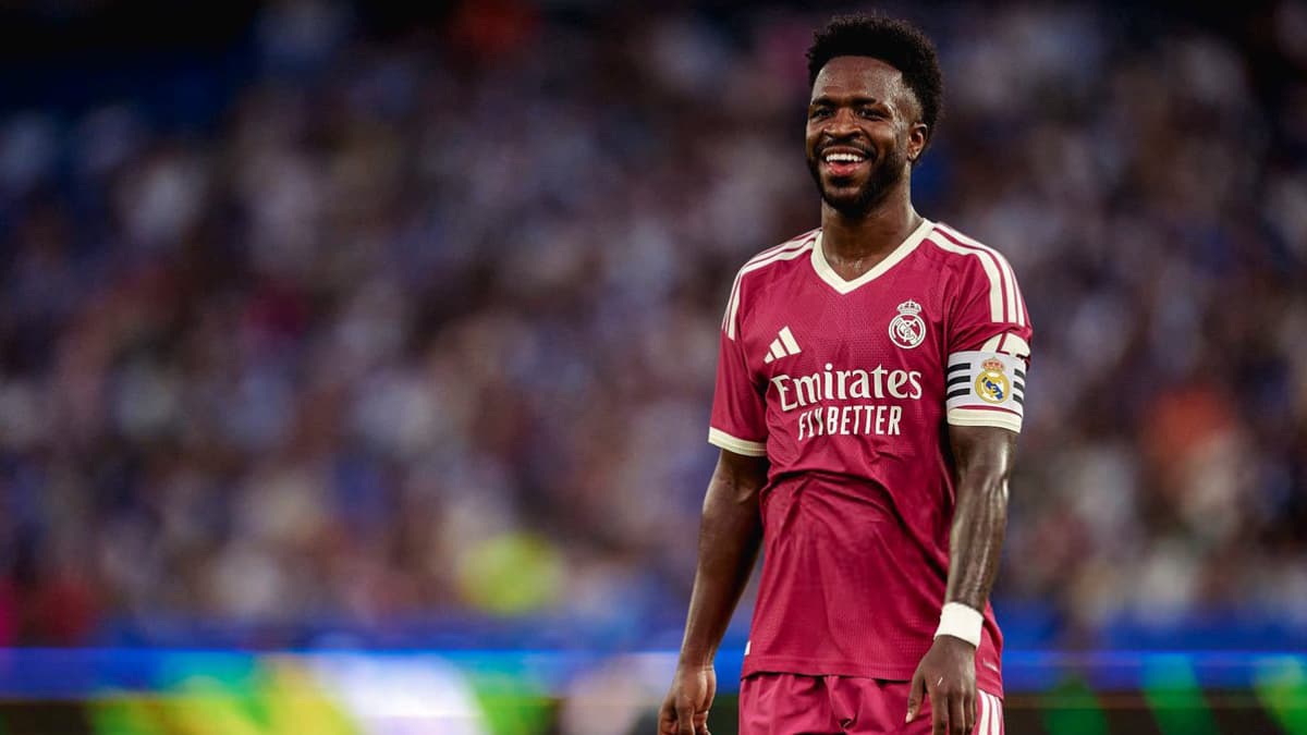 Primera titularidad y ya hay abucheos para Vinicius Junior.
