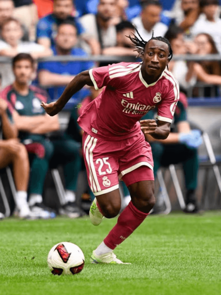 El debut de Yan Diomandé con el Real Madrid: ¡vaya jugador!