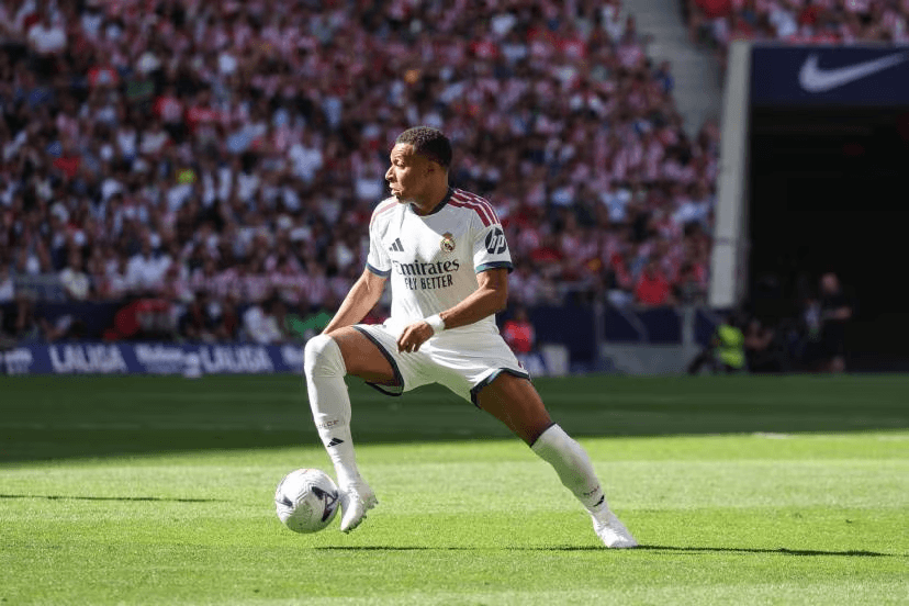 Real Madrid: Mbappé se enfrenta a duras críticas en España.