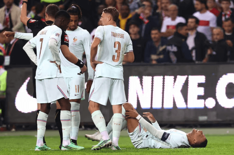 Zidane rompe el silencio tras la lesión de Mbappé.